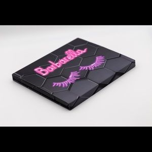 Beebeauty london - Barbarella eyeshadow palette